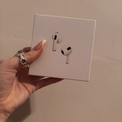 AirPod MagSafe Charging Case 