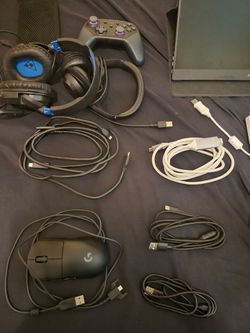 Laptop accessories, extra screen controller keyboard cords. 250