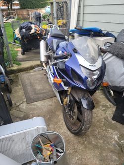 2005 Suzuki's jingster, 7 7 50.We got five thousand miles on it