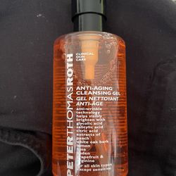 Peter Thomas Roth Anti-Aging Cleansing Gel