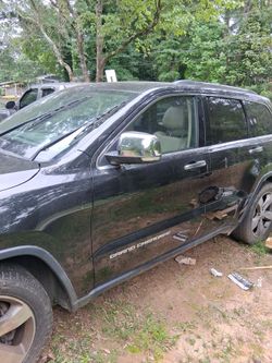 2014 grand jeep Cherokee