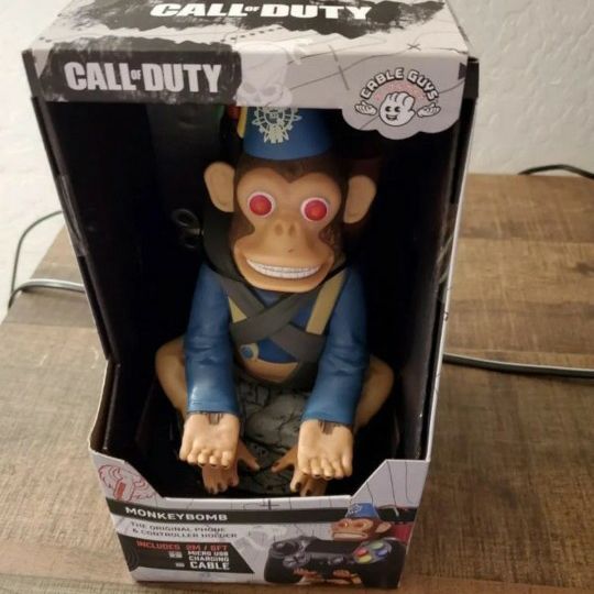  Cable Guys - Call of Duty Monkey Bomb Gaming