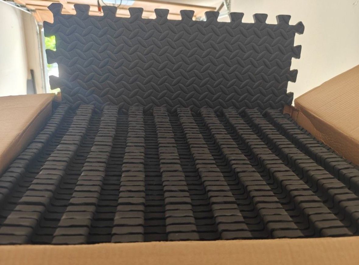 ProsourceFit EXERCISE PUZZLE FLOOR MAT in Black for Garage/Home Gym (COVERS 144 sq ft) for $169 (valued at $200)