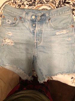 OG Levi 501 Shorts size 2/26