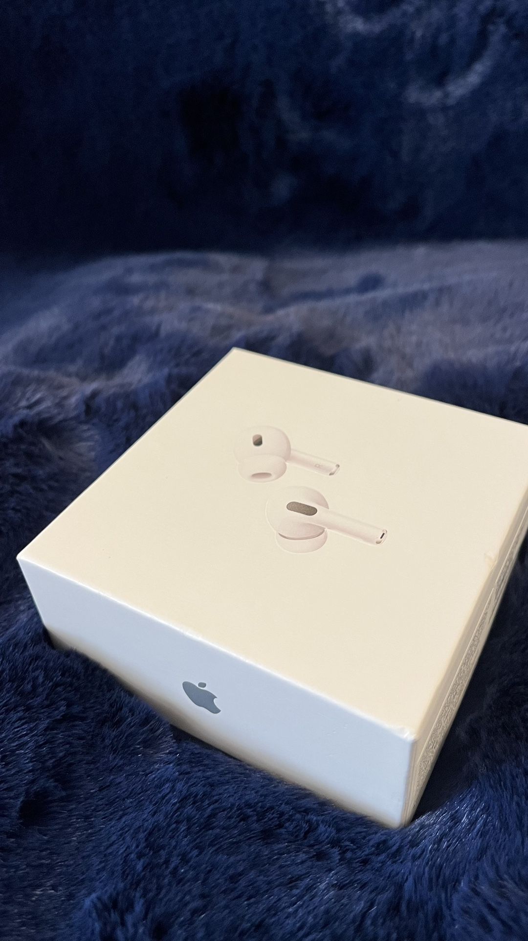 Apple AirPod Pro 2nd Generation W MagSafe Wireless Charging Case