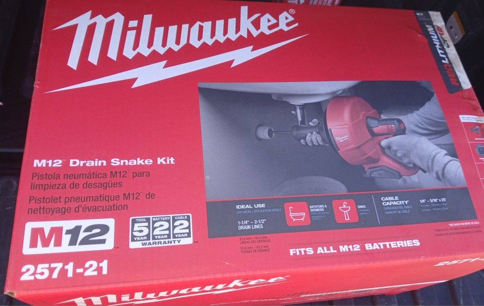 Milwaukee M12 Snake Kit