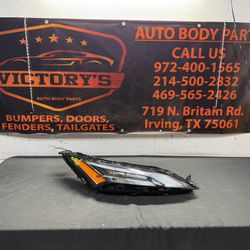 NISSAN ROGUE 2021-2023 RH HEADLIGHT OEM 