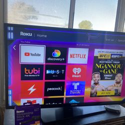 40" samsungs with new remotes and swivel stands and new roku in the box