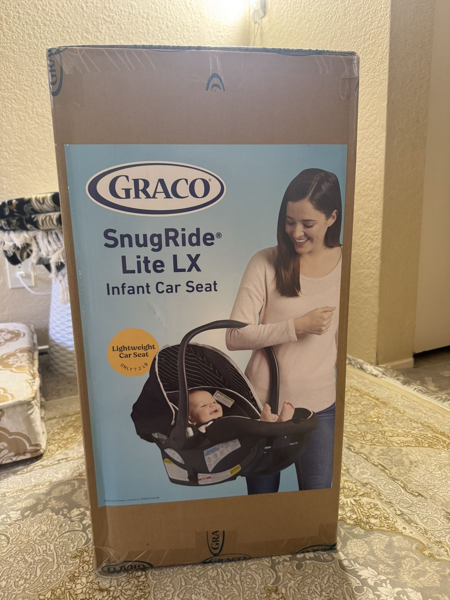 New Graco Baby Car seat