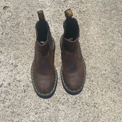 Dr Martens Chelsea Boot