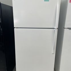 Whirlpool 30” Top Freezer-Bottom Refrigerator