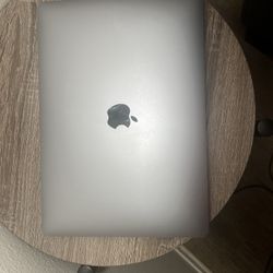Mac Book Air 13” 