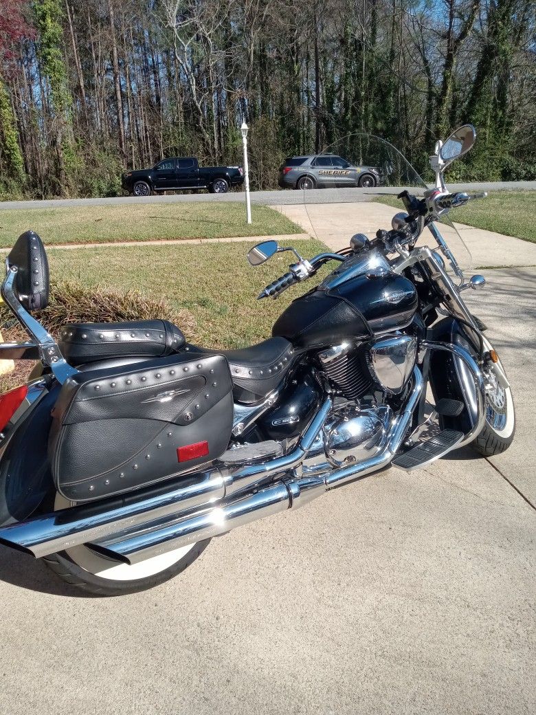 2009 Suzuki VL800