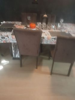 Marble dinning table