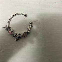 pandora bracelet 