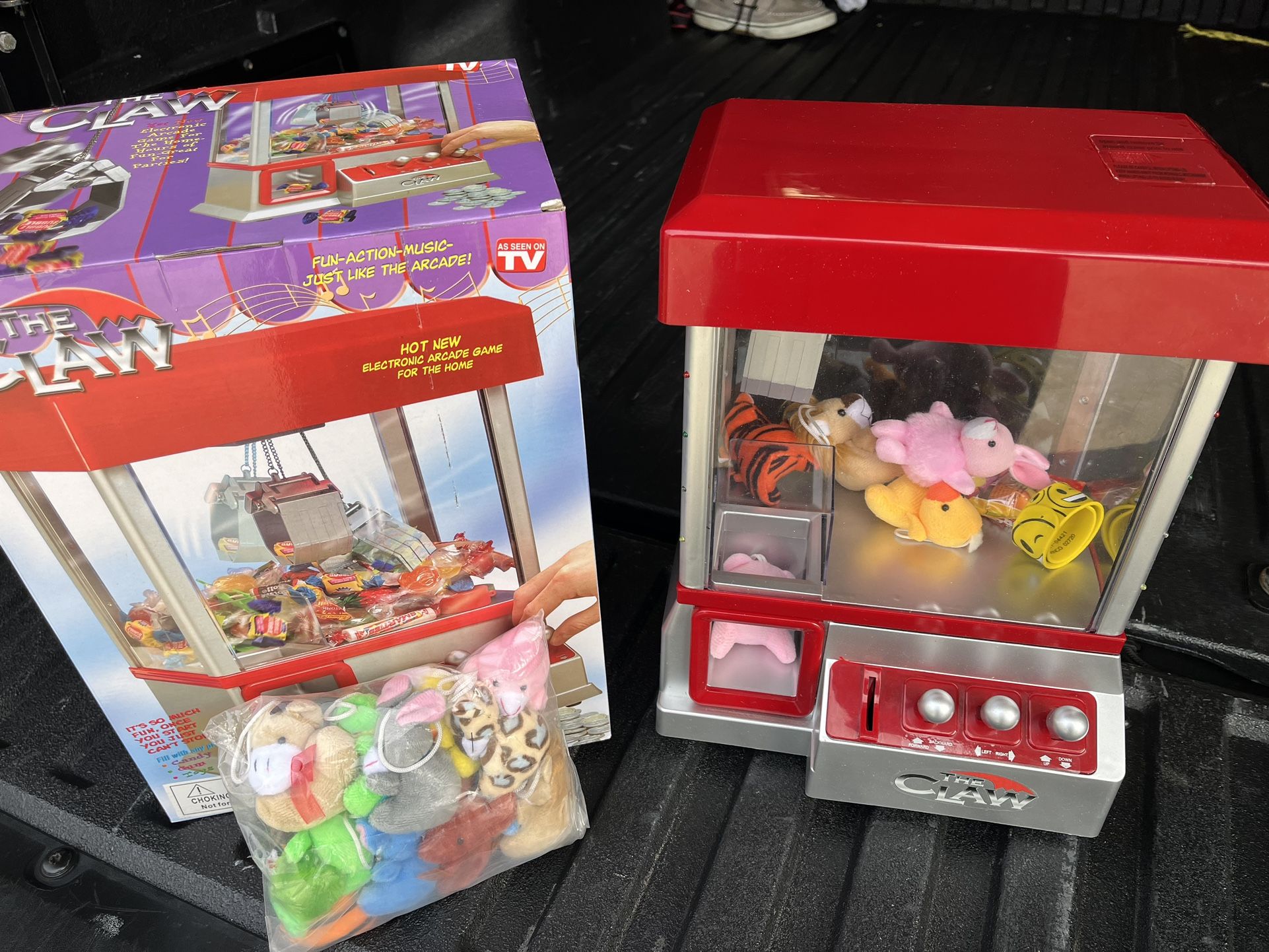 Kids Claw Machine Game New In Box