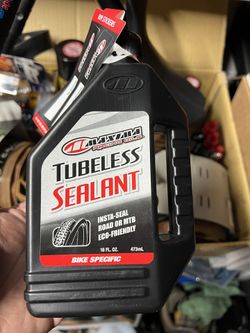 Tubeless bike tire sealant