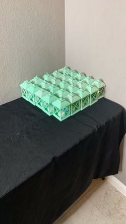 25 Small Lanterns