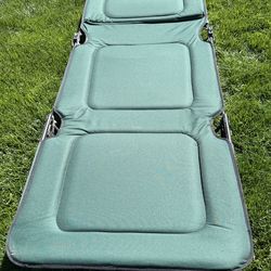 Green foldable camping cot 80 x 29 inches