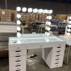 Makeup Vanity and Mirror With LED Lights and Bluetooth Speaker 