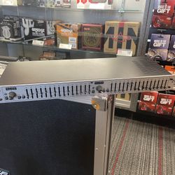 DBX 215s EQ