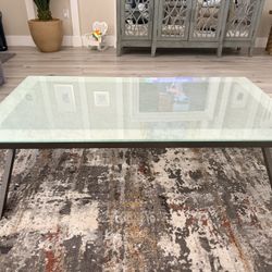 Glass Living Room Table Set And Lamps 