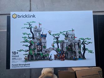 (2) BrickLink Designer Program Forest Stronghold