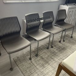 Set Of 4 Molded Poly Stackable Dining Chairs 