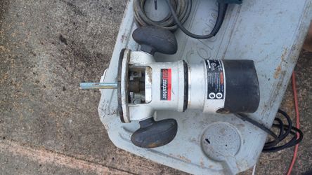 Drill Master 11 Amp 2 HP Fixed Base Router