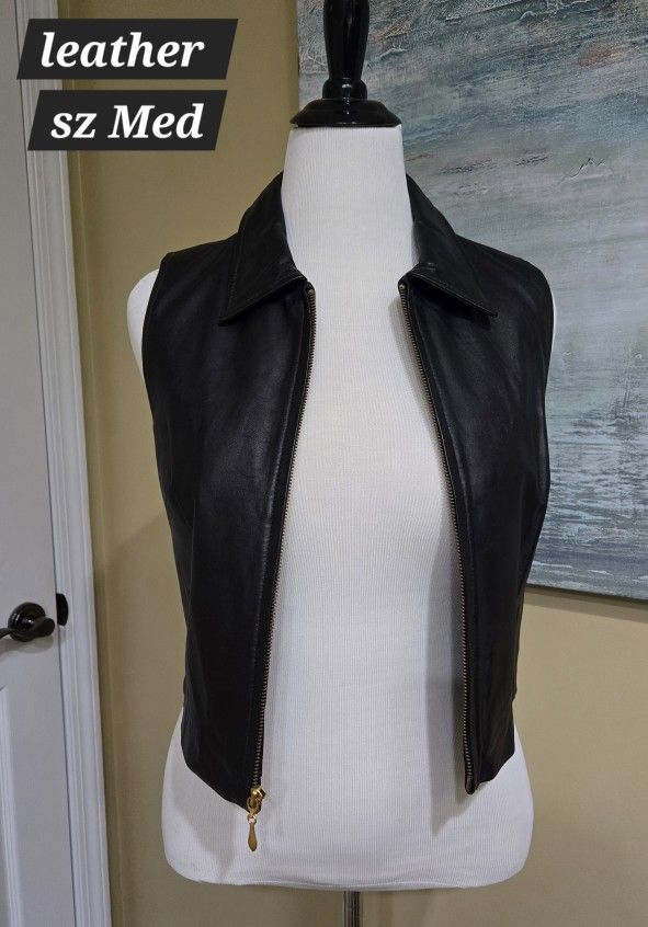 🖤🎀🖤BLACK LEATHER LADIES VEST SZ MEDIUM