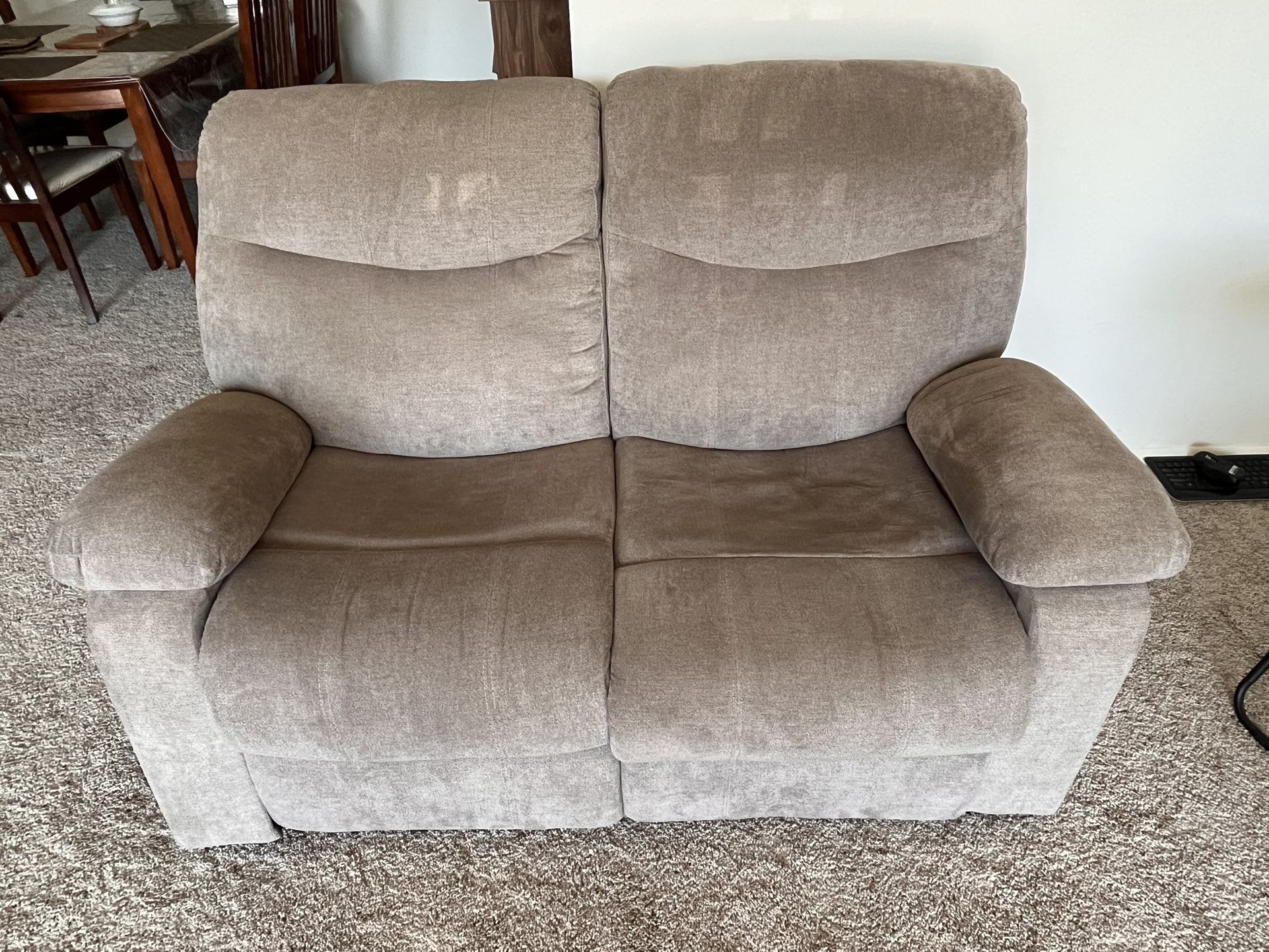Reclining Sofa