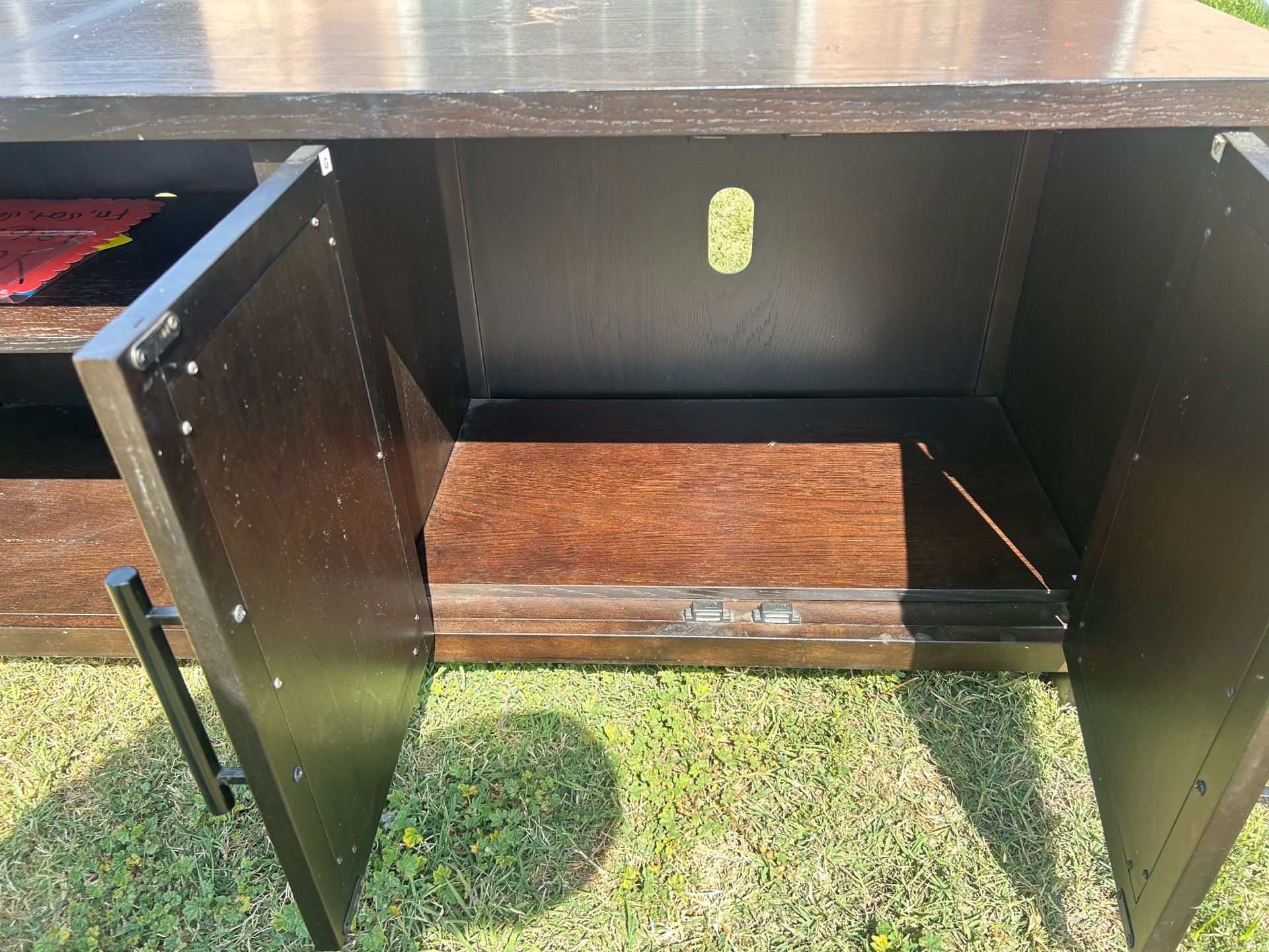 TV stand/ cabinet