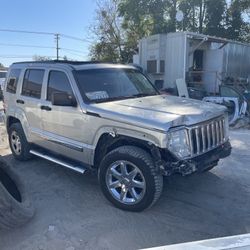 For Parts Only **2008 Jeep Liberty**