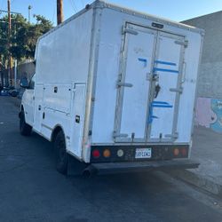 2001 Chevy Express 3500  Cutaway.