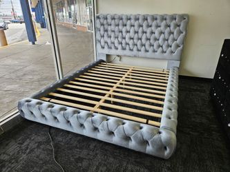 Brand new box light gray velvet queen size platform bed frame special