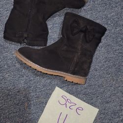 Boots Size 11