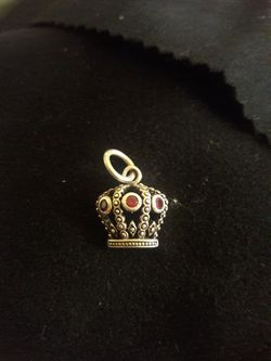 925.Silver Crown pendant. Fullerton.