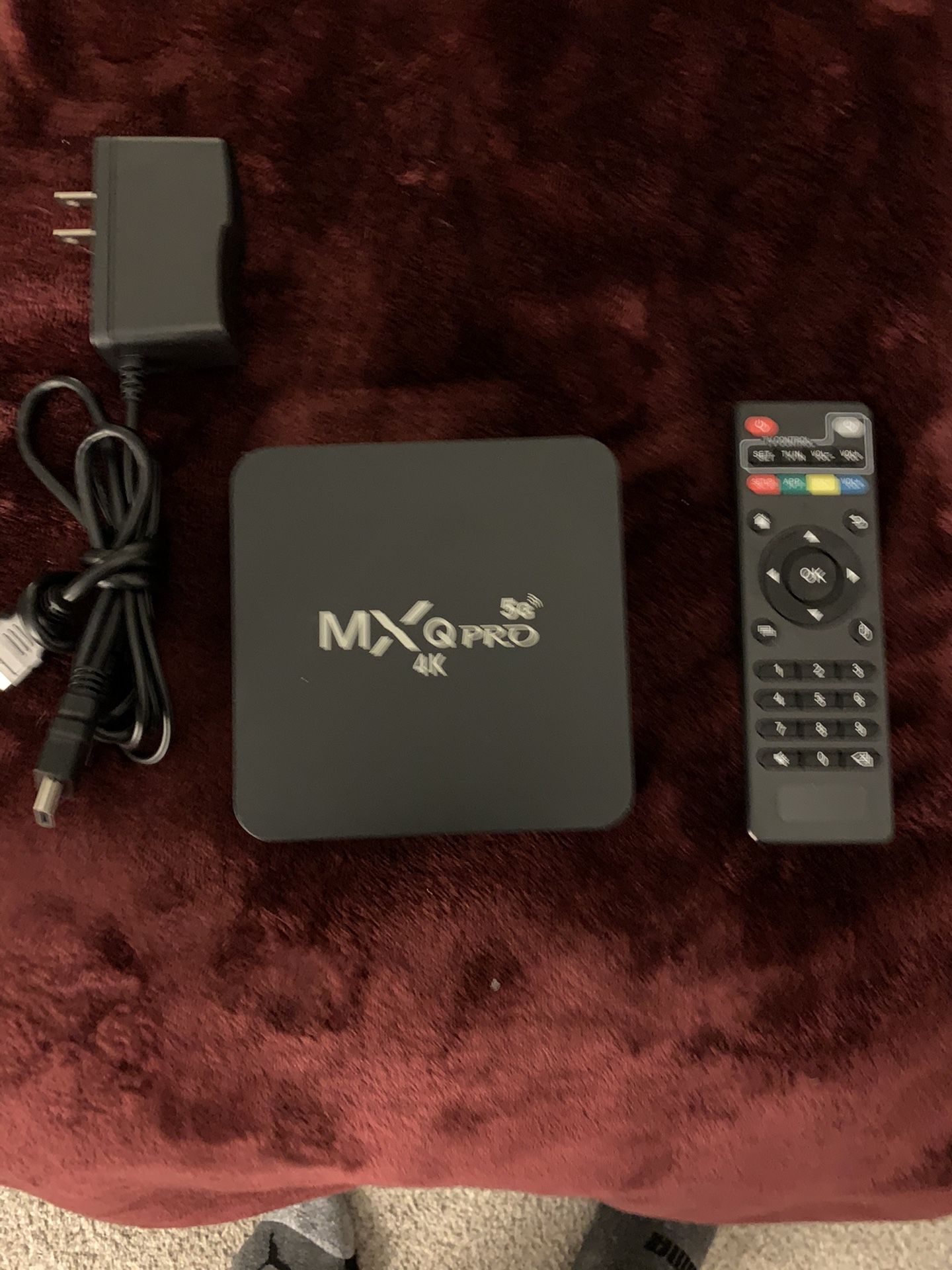 MX Q Pro5G 4K media box with free apps