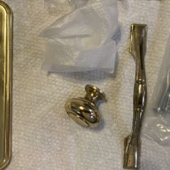 Brass Knobs, Hardware And Backplates For Kitchen Hardware