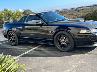 2004 Ford Mustang