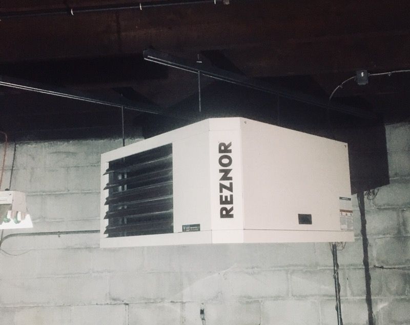 Garage heater/ Reznor space heater for Sale in North Royalton, OH - OfferUp