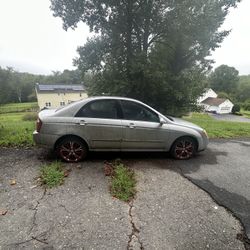 2005 KIA Spectra5