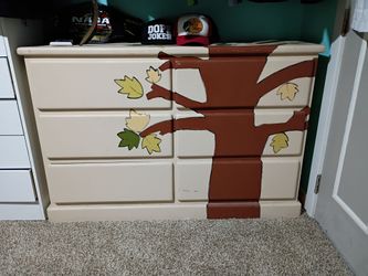 6 drawer dresser MUST GO