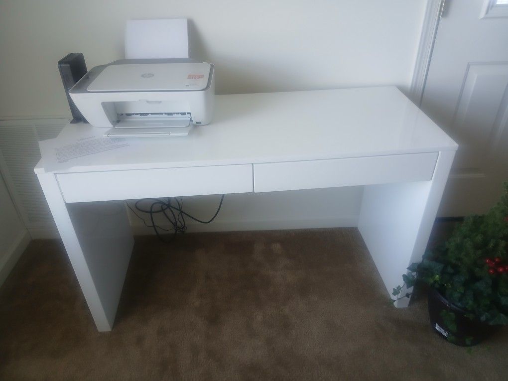 Computer Table