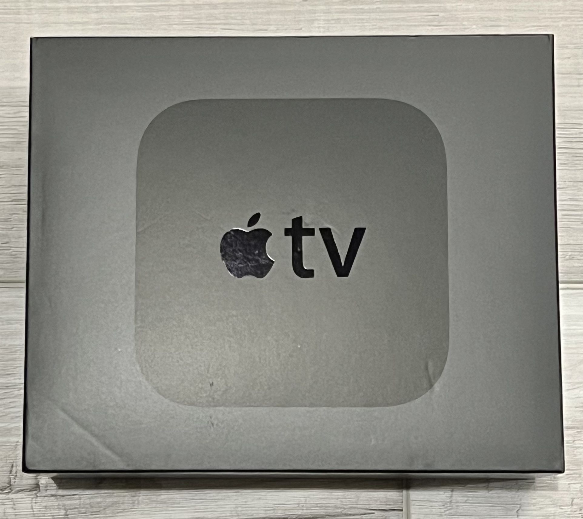 Apple TV HD 32GB 4th Generation (MGY52LL/A)