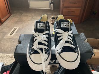 🔥 Converse Chuck Taylor All Star Low – Black/White – Size 8.5 – LIKE NEW 🔥