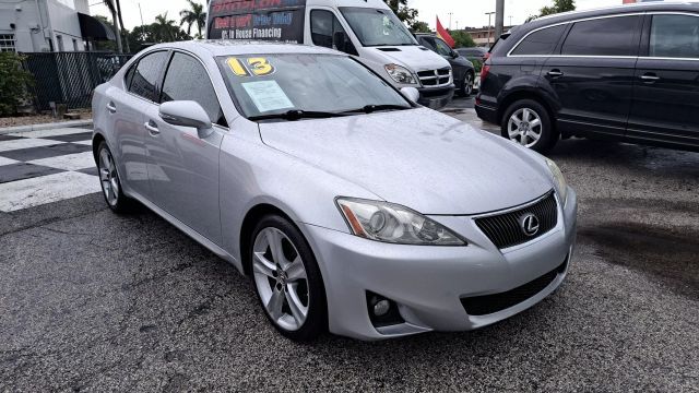 2013 Lexus IS