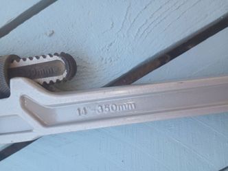 Pipe wrench aluminum