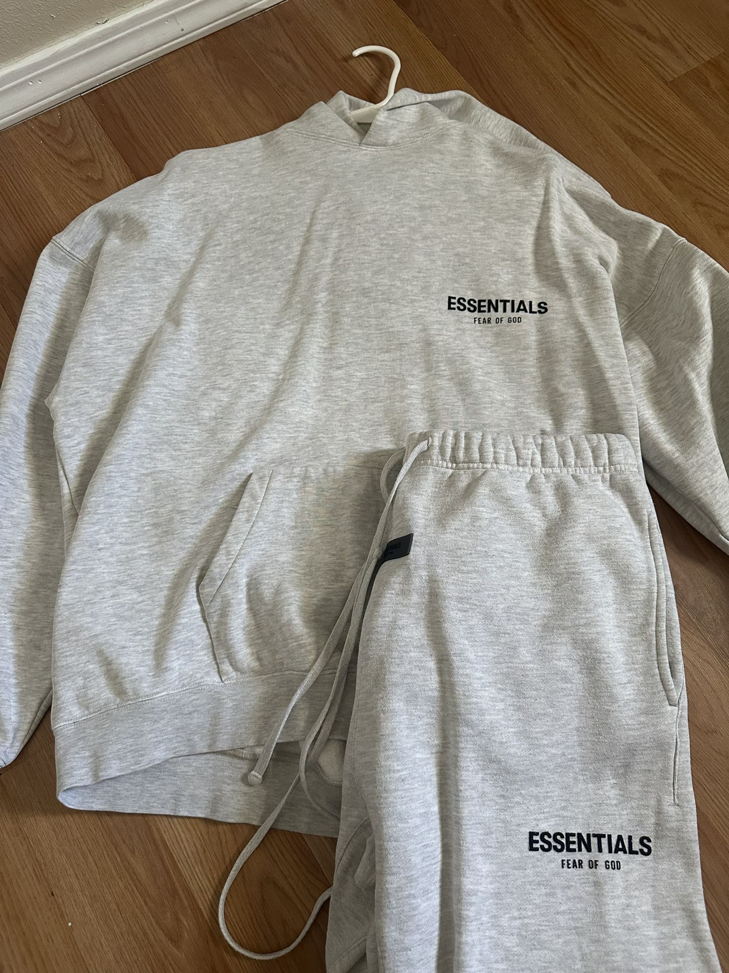 Fear Of God Essentials Sweater & Sweatpants