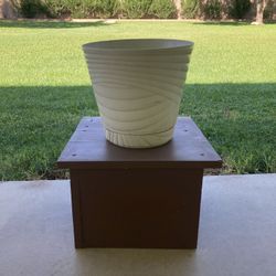 Plant Stand- Wood-$5